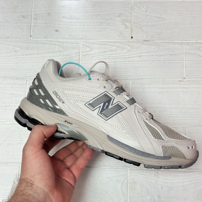Чоловічі кросівки new balance 1906