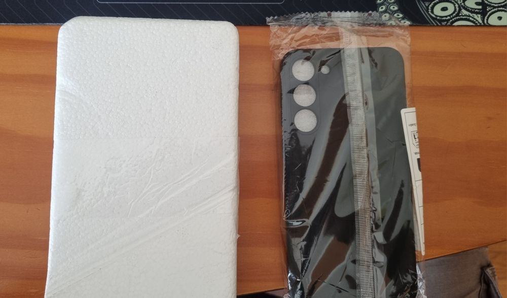 Capa + 3 películas para Samsung Galaxy S23 +