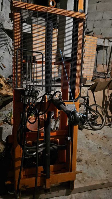 Vendo impilhador hidraulico