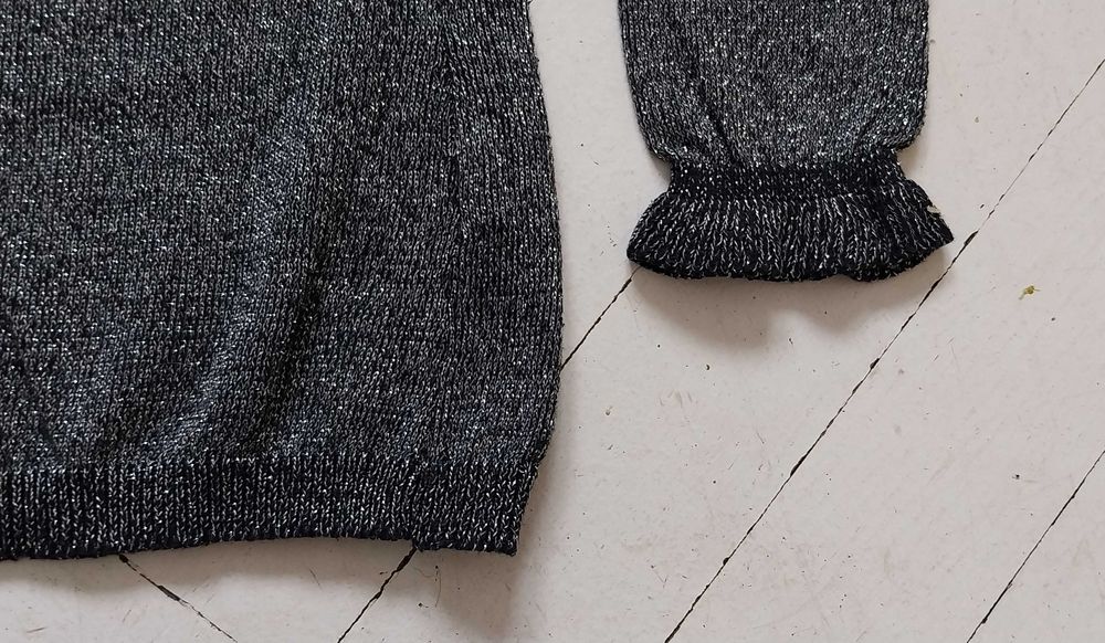 Elegancki sweterek czarny ze srebrną nitką, Reserved, 110 cm / 4-5 lat