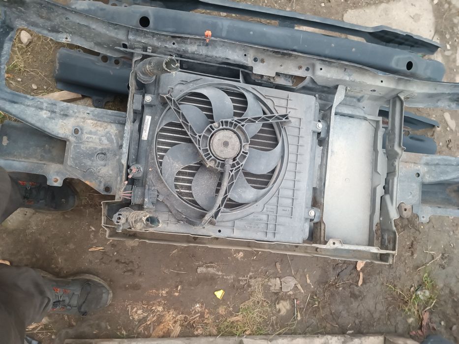 Телевізор установлена панель Scoda Octavia tur 1,8 1,9 шкода октавія