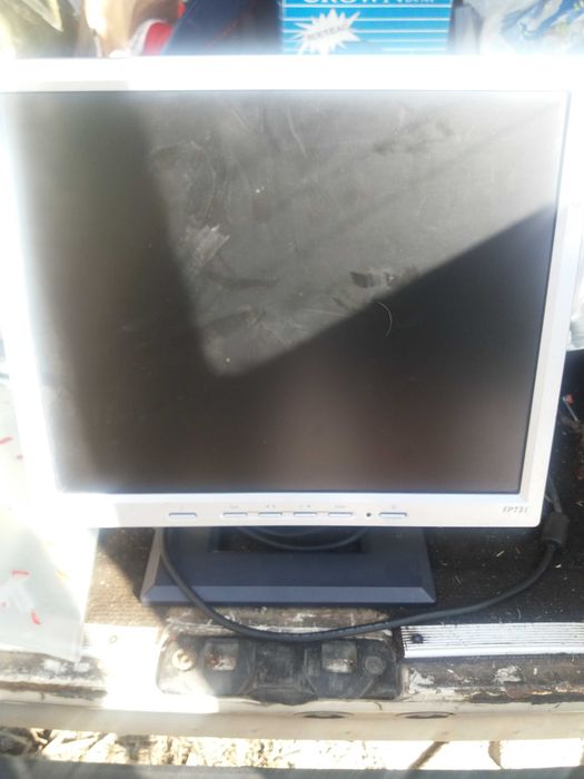 Vendo Monitor BENQ - MOD FP731-BAIXA PREÇO!