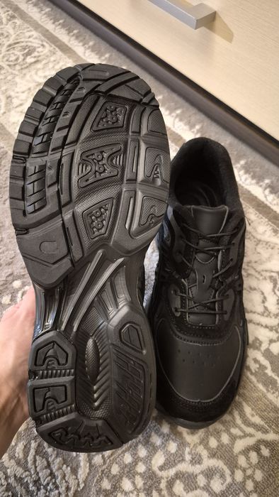 Кросівки на 42 розмір чоловічі Run life