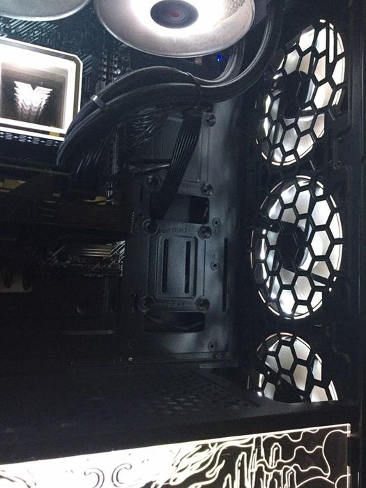 PC Gaming RTX 4060 + Ryzen 7 5700X | 16GB RAM