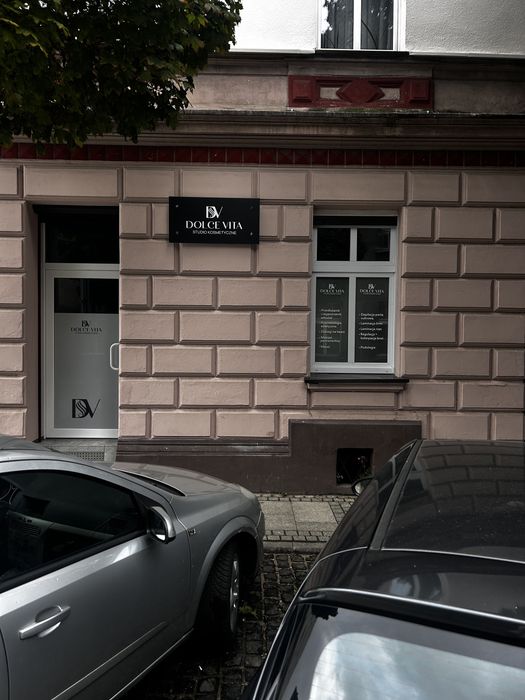 Gabinety beauty i stanowiska  do wynajcie centrum Tarnowskich Gor