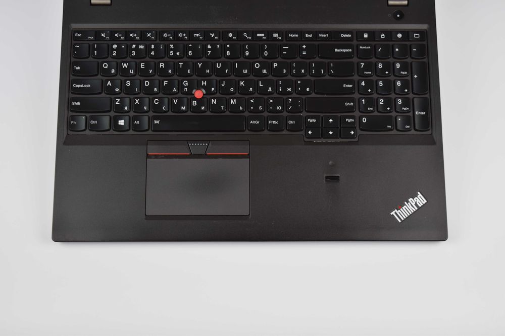 Lenovo ThinkPad T550 i5-5200U 8/16гб ssd 256/480гб 15.6'' FHD Ноутбук