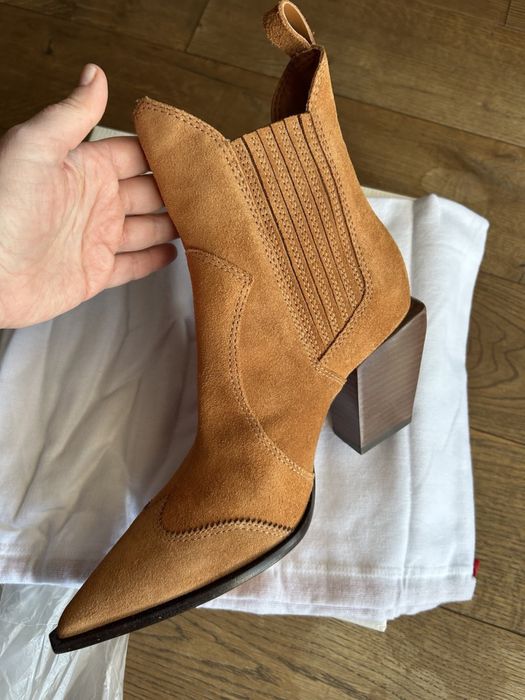 Ботільони Schutz, казаки, ковбойки, 38р,