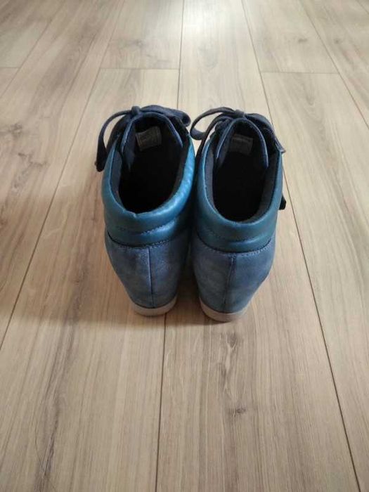 Sneakersy na koturnie r. 39