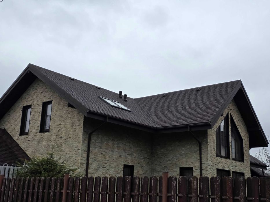 Ремонт даху покрівлі крыши Кровельніе работи Покрівельник Макарів обл.