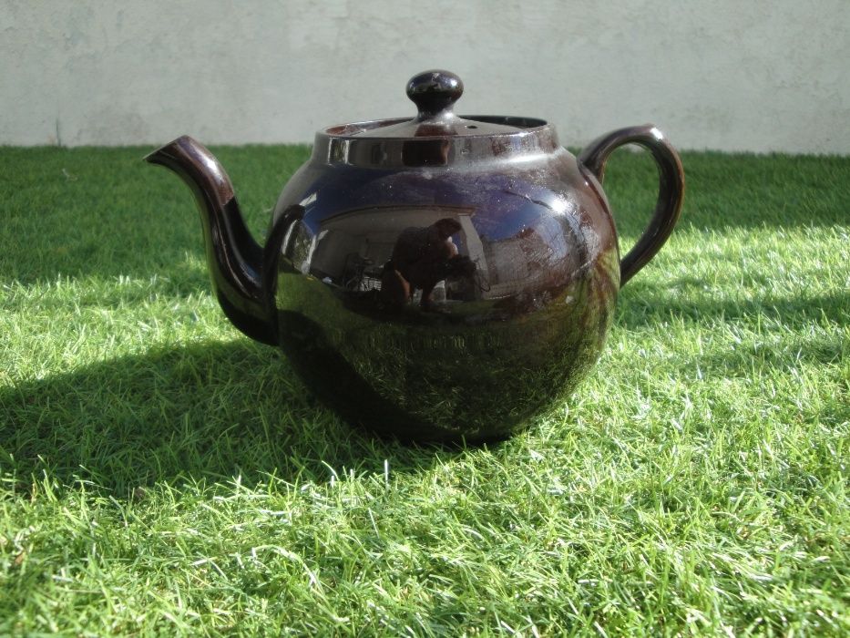 Brown Ceramic Teapot64738432577539121