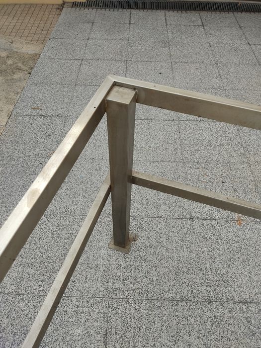Estrutura INOX para mesa/balcão