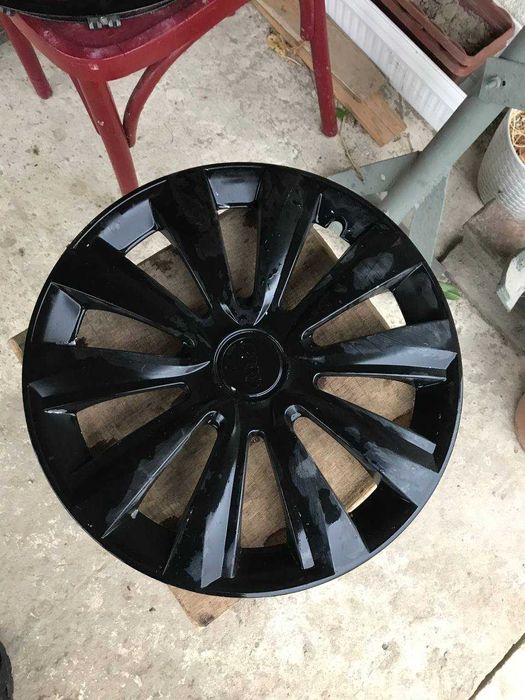 Ковпаки Audi (A4 B5) по одному