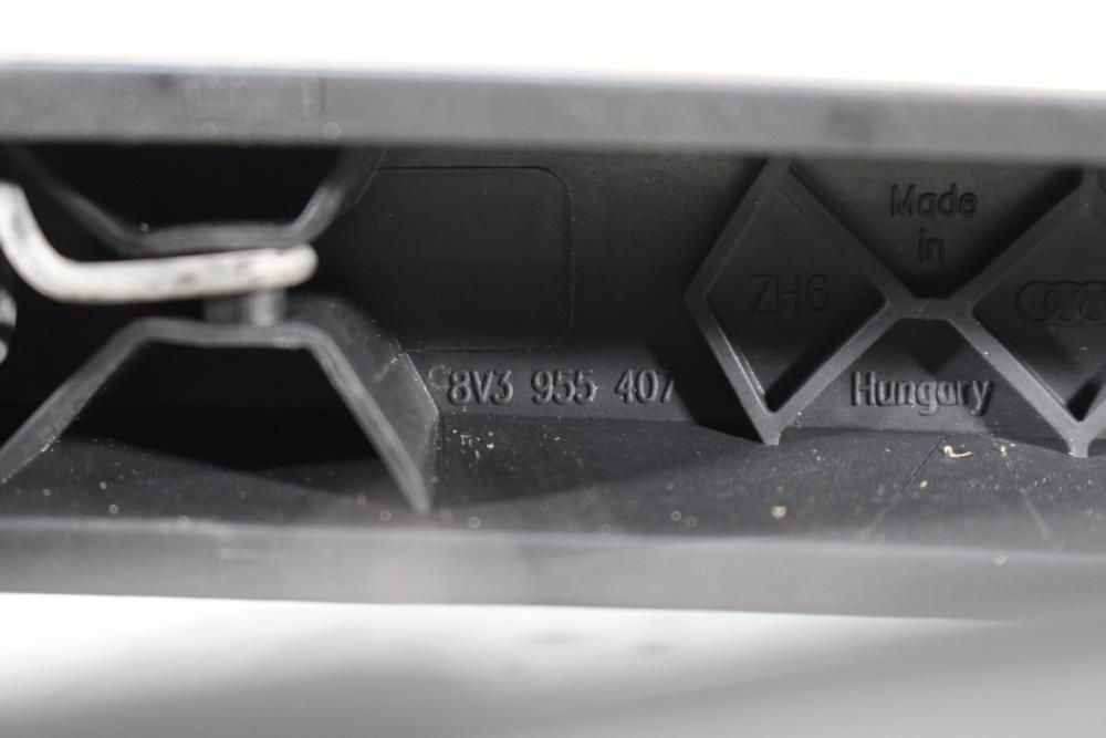 Haste / braço de escova limpa vidros trás AUDI A3 (8V1, 8VK)