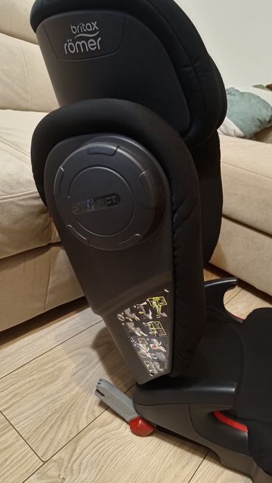 Fotelik Britax Romero Kidfix III 15-36kg