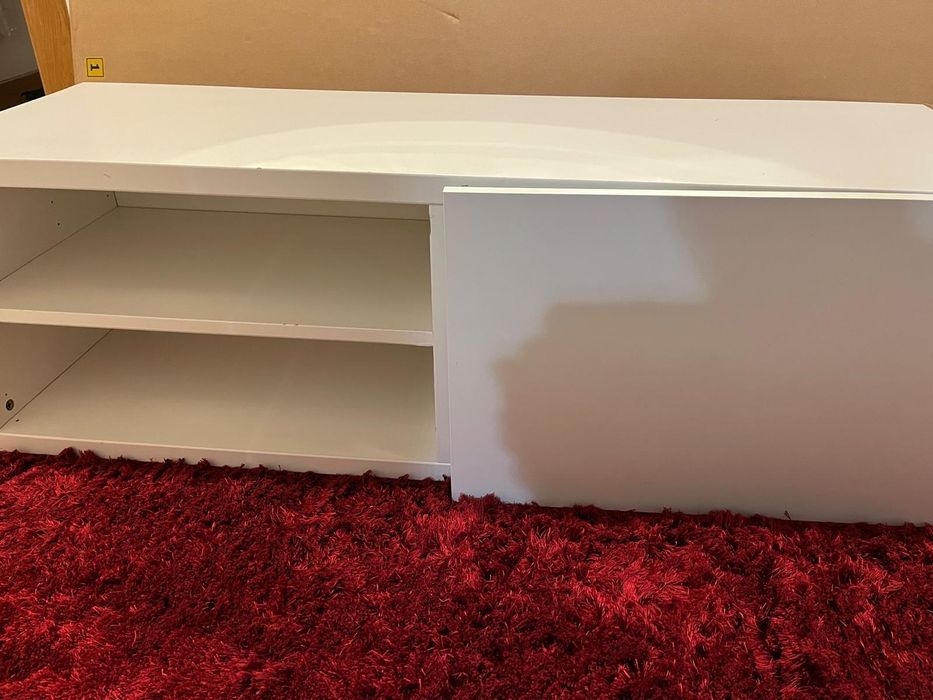 Armário em bom estado