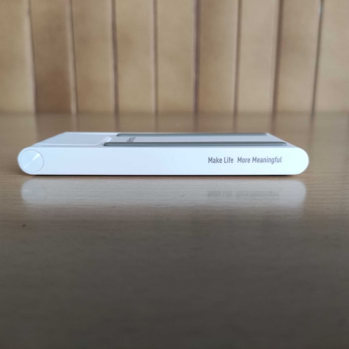 Suporte de Mesa Smartphones Tablets Essanger Branco