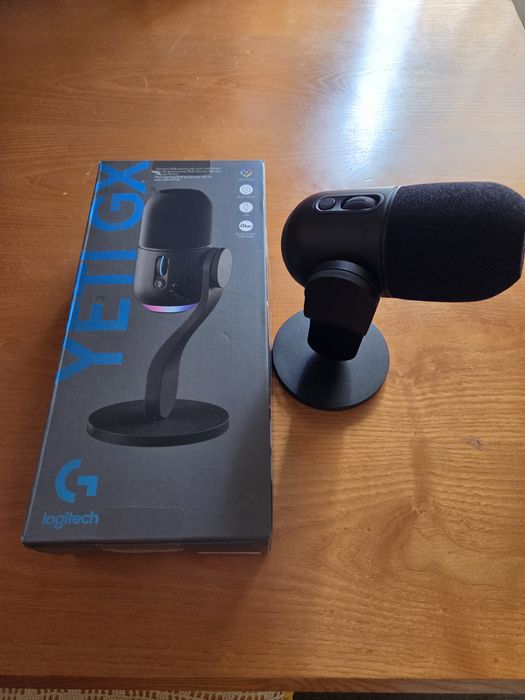 Microfone Logitech Novo mod. G yeti -RGB preto garantia