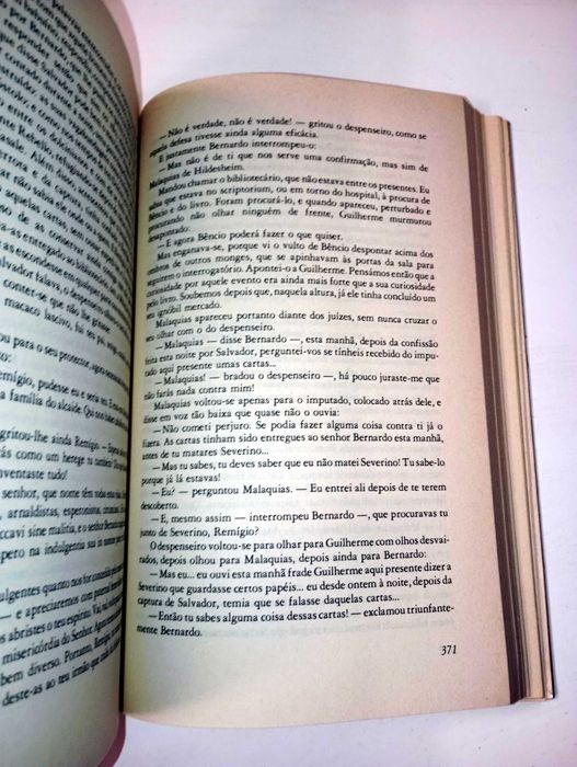 O Nome da Rosa - Umberto Eco