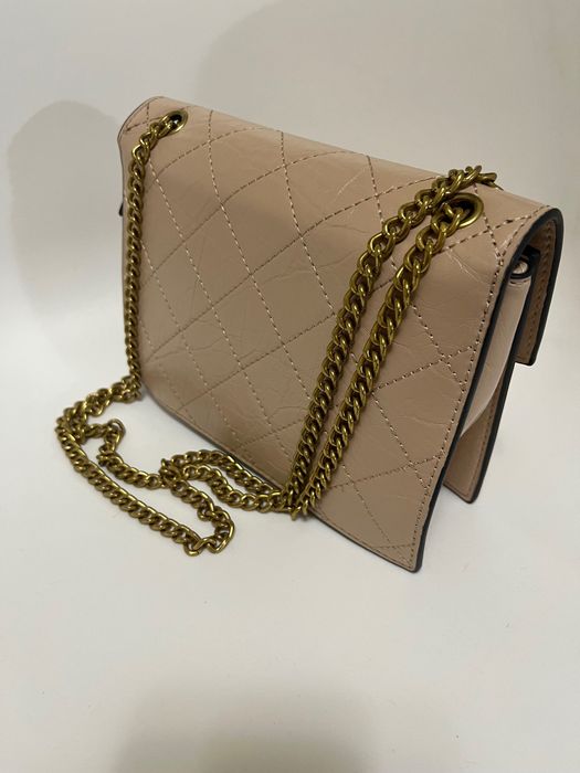 Сумка в стиле Chanel бежевый кросс боди на плечо