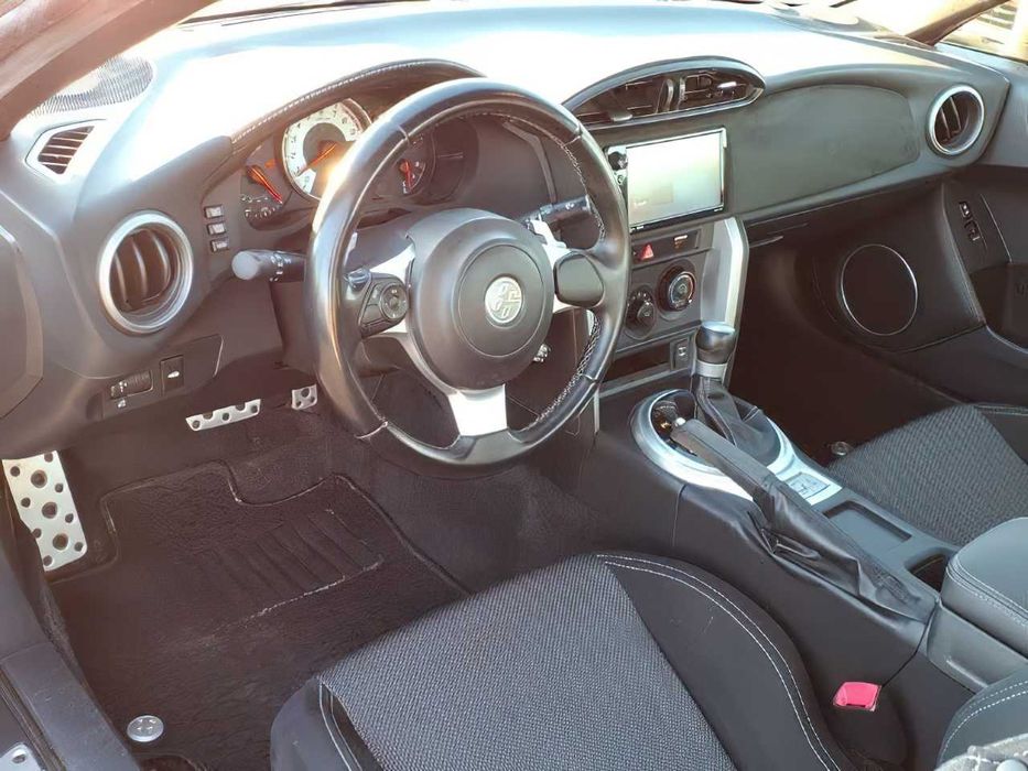 Toyota 86      2018