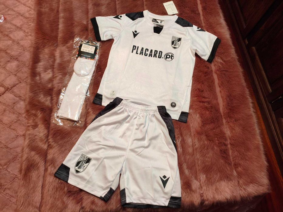 Camisola CRIANÇA Vitória Guimarães Equipamento Principal | NOVO