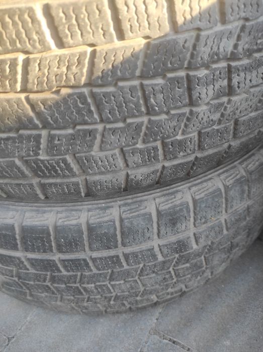 Шини Falken зимові 215 65 r16