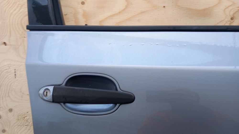 Bmw E60 E61 Drzwi Przód Prawy  A08