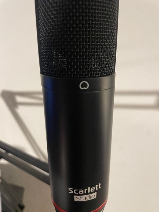 Microfone condensador scarlett