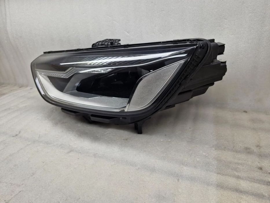 audi a4 b9 lift lampa lewa przód 8w0941011