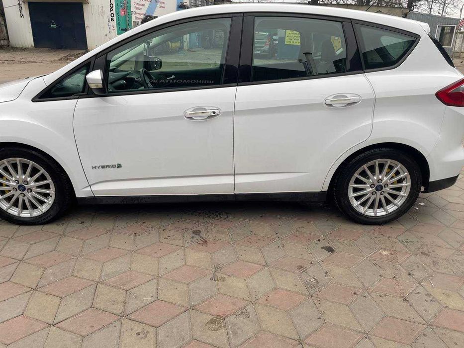 Ford C-Max 2015 Гибрид