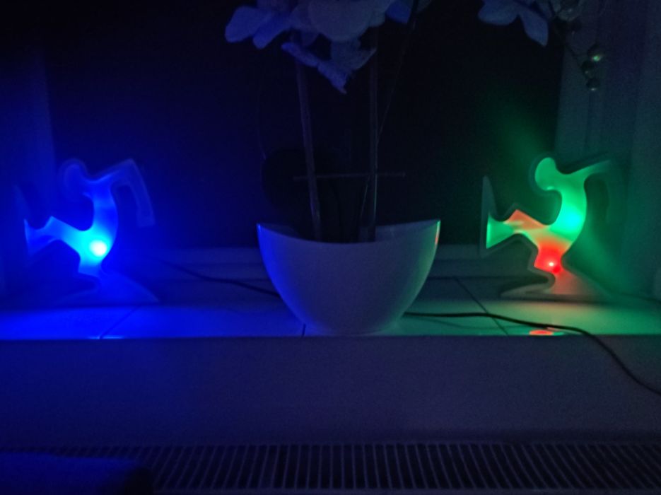 Lampy Led La Linea  Osvaldo Cavandoli(Keith Haring)