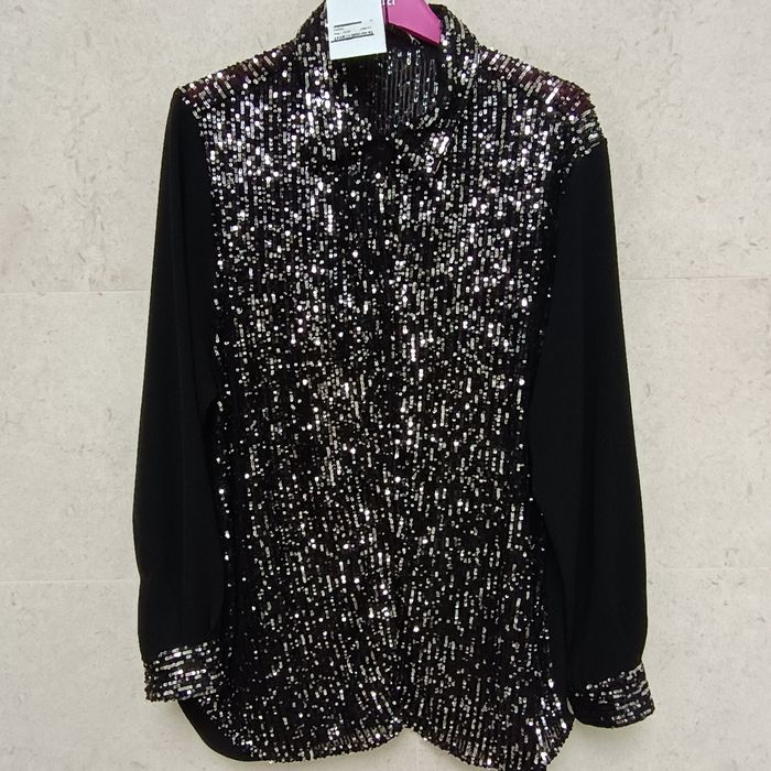 Camisa Nakuro XL nova