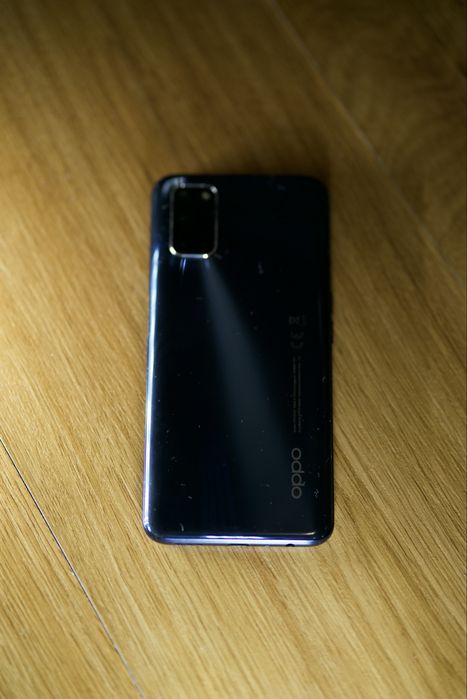 OPPO A52    4 /64 gb
