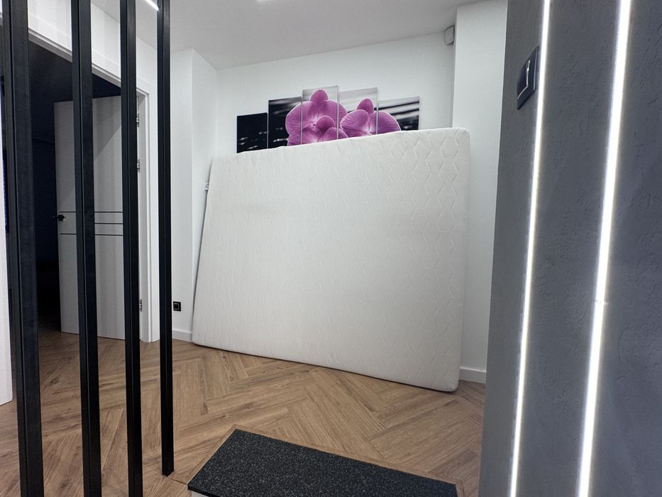 Solidny, bardzo wygodny materac FDM 160 cm x 200 cm