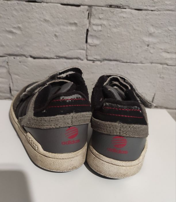 Buty sportowe Adidas, rozmiar 25