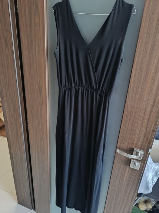 Długa sukienka czarna XS S