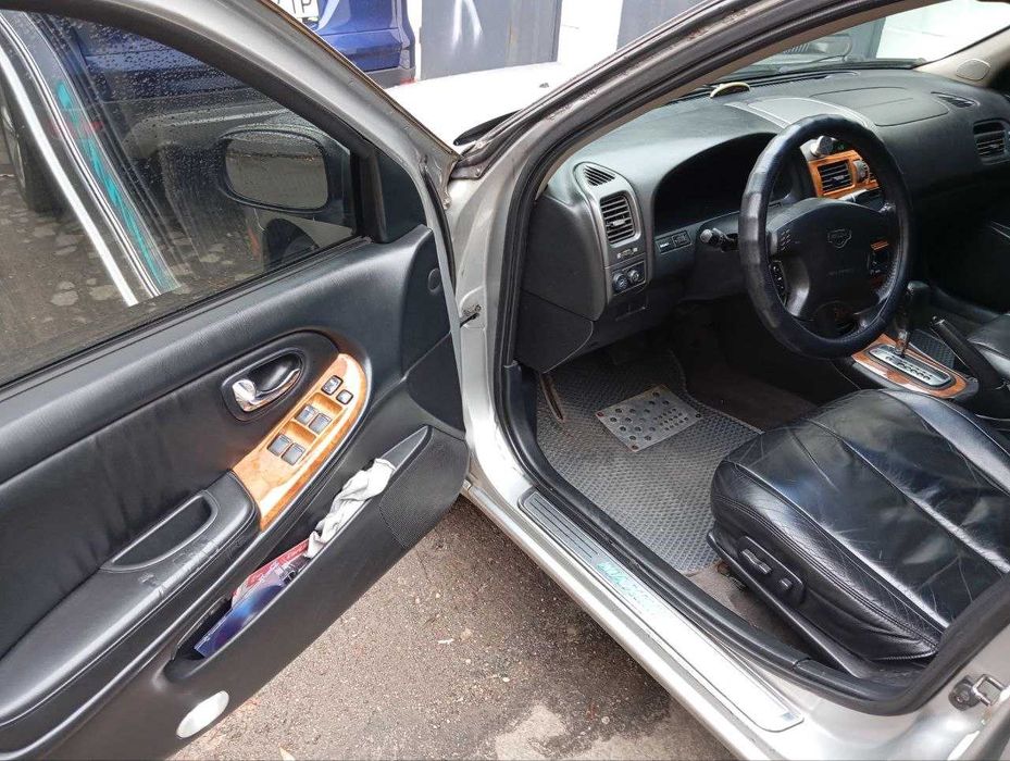 Nissan maxima 3.0 V6