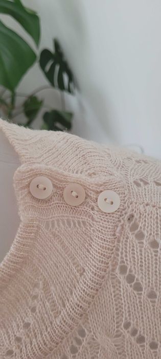 Kremowy ażurowy sweter damski NKD,roz L-XL