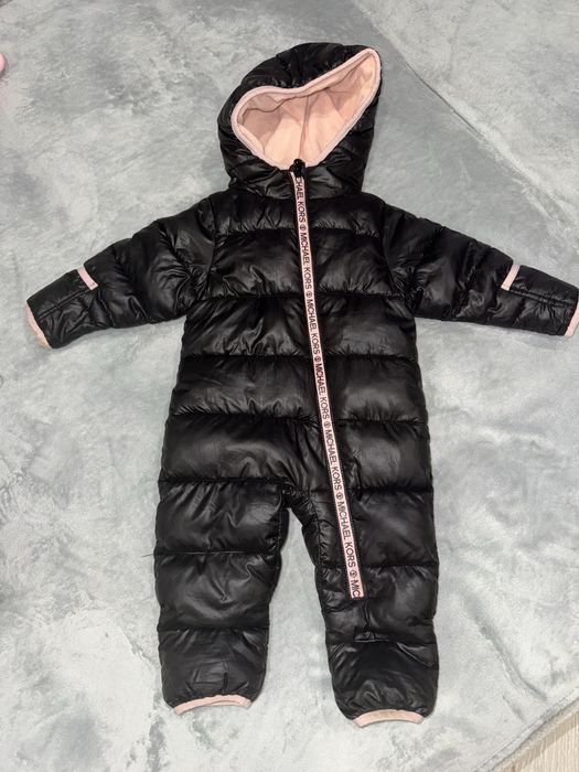 Дитячі зимові комбінезони