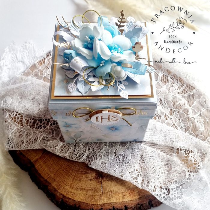 Exploding box komunijny