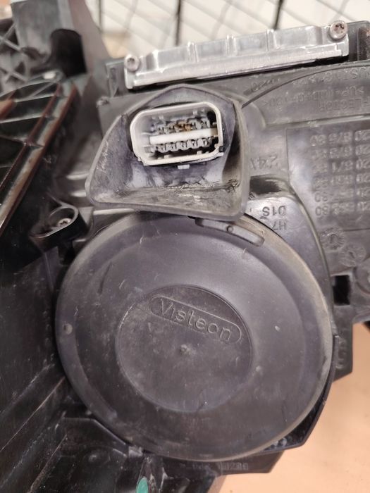 Farol Direito Xenon Original Citroën DS5 (2013) – Excelente Estado
