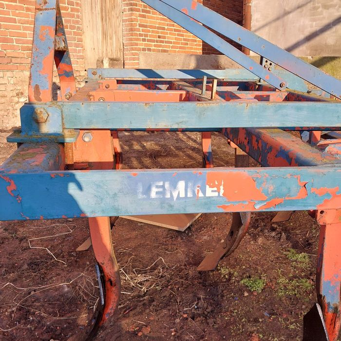 Gruber uprawny Lemken