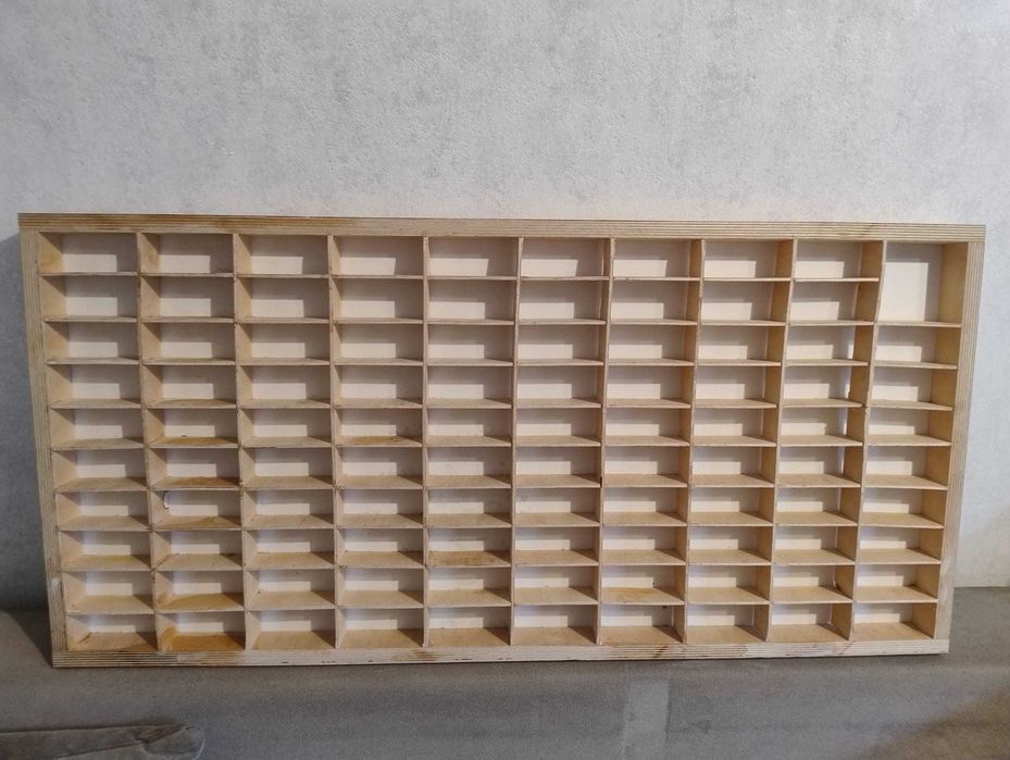 Półka na samochodziki