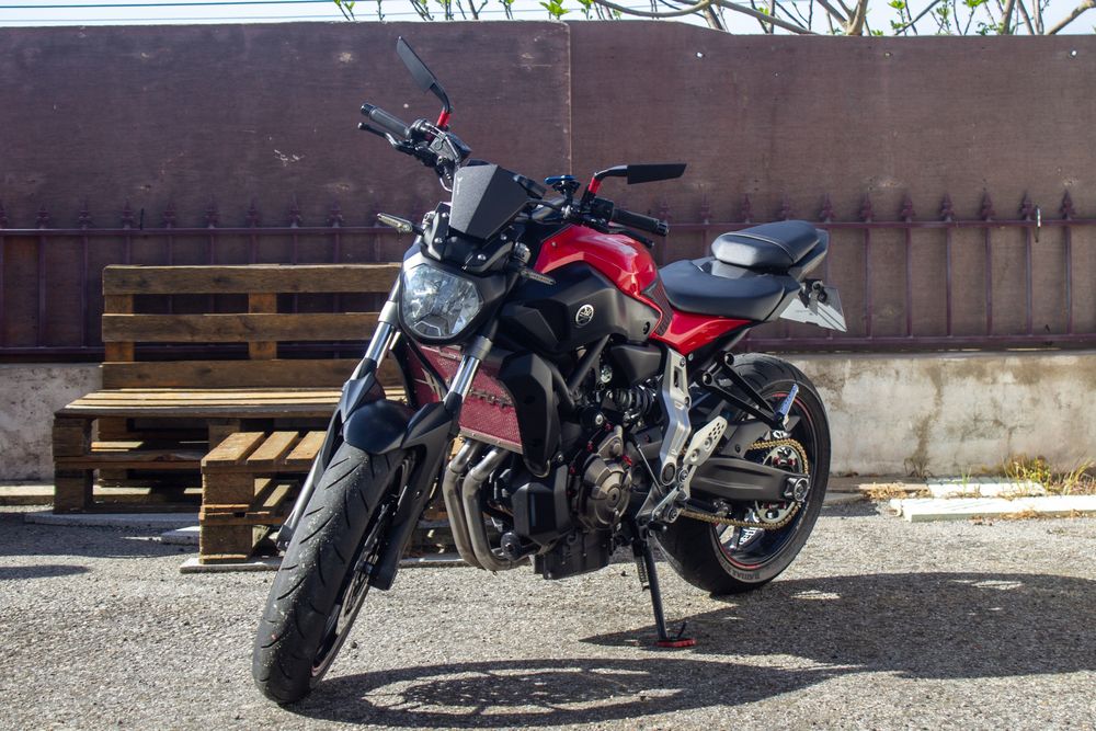 Yamaha mt07 55kw vermelha