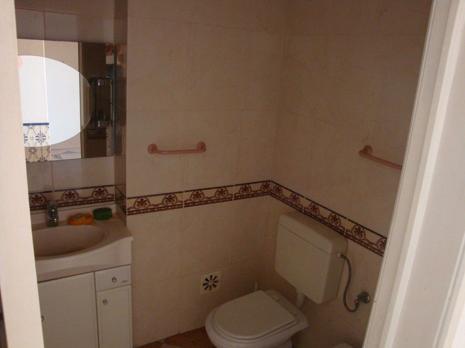 Odivelas Quarto Mobilado Aluga-se