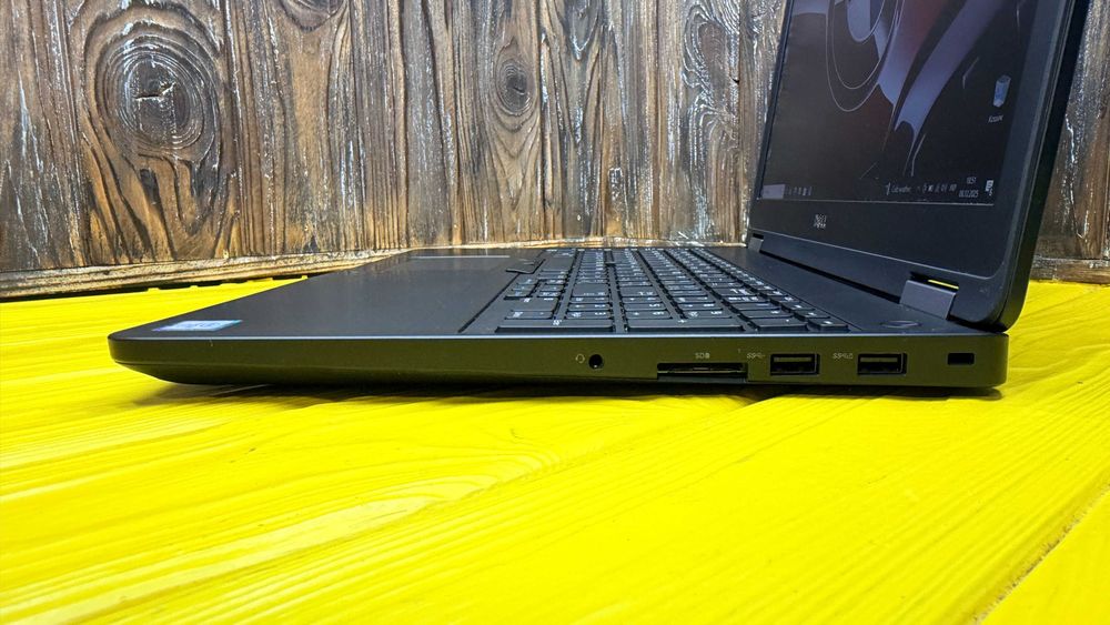 Недорогий Ноутбук Для Роботи і Навчання Dell Latitude E5570 /ГАРАНТІЯ
