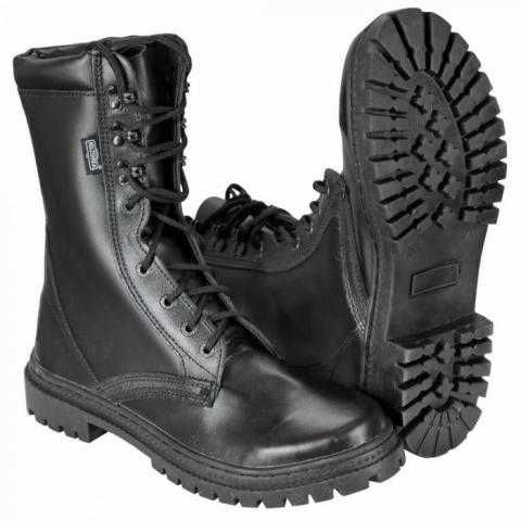 Військові берці чорні