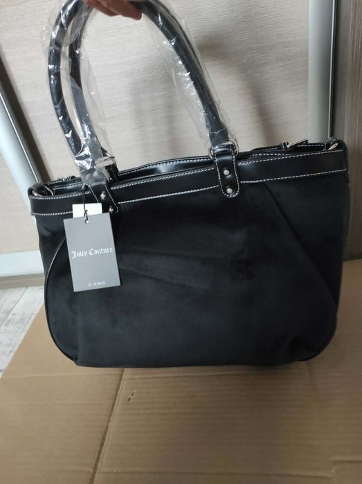 Welurowa torebka od juicy couture czarna