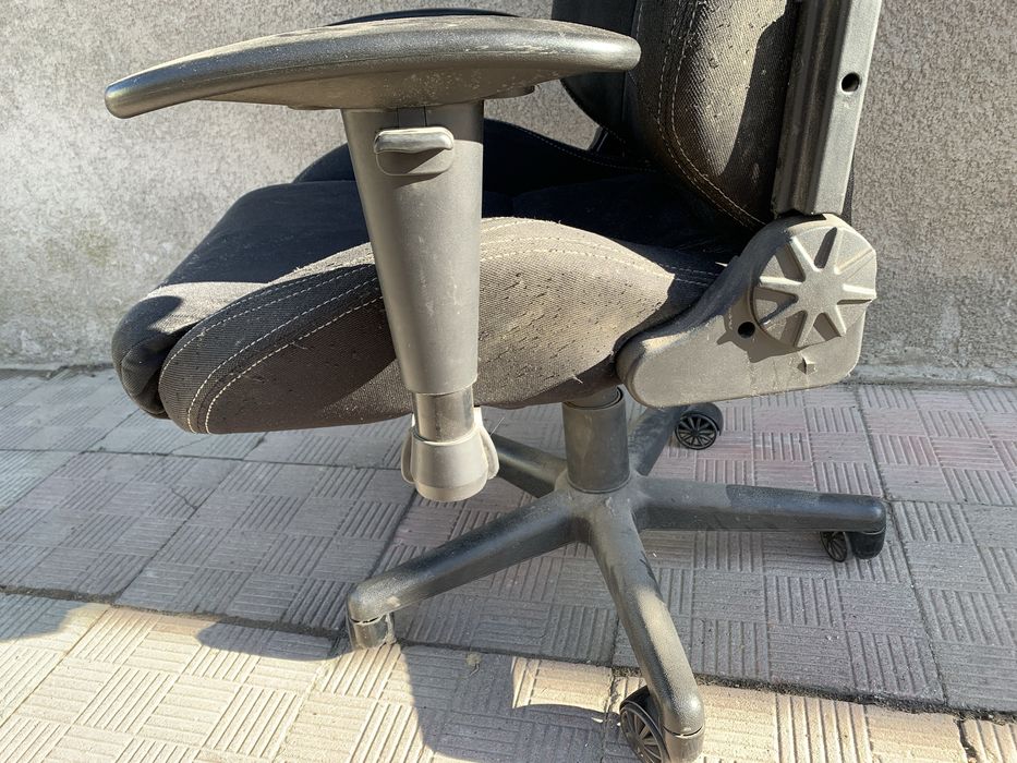 Fotel gamingowy obrotowy songmics