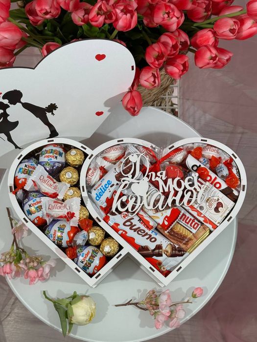Ефектний солодкий подарунок на 8 Березня | Бокс подвійне серце